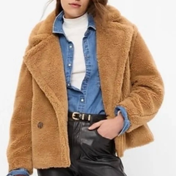 GAP Jackets & Blazers - NWT GAP Sherpa Moto Jacket XS Tan